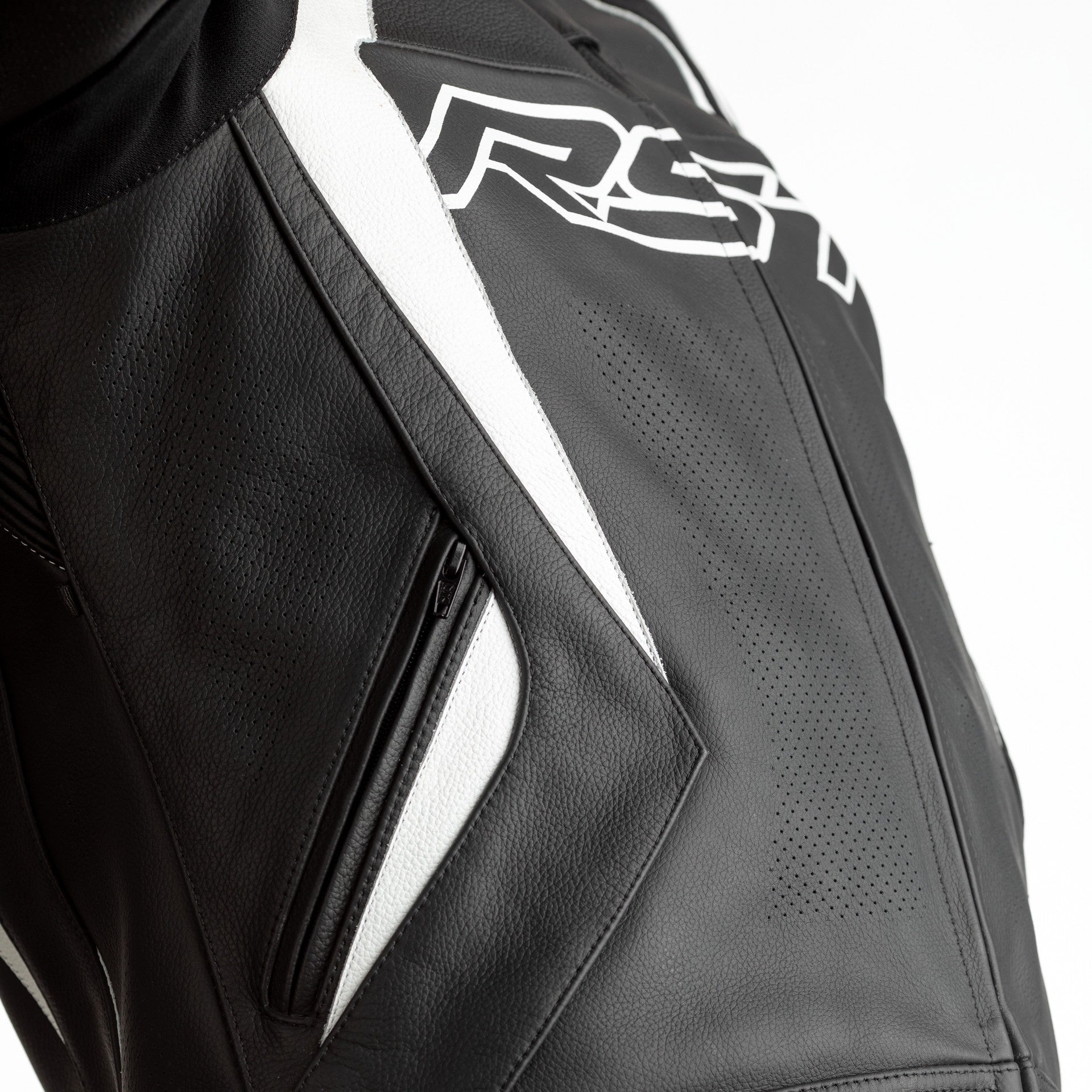 RST Tractech Evo 4 CE Mens Leather Jacket - Black / White .